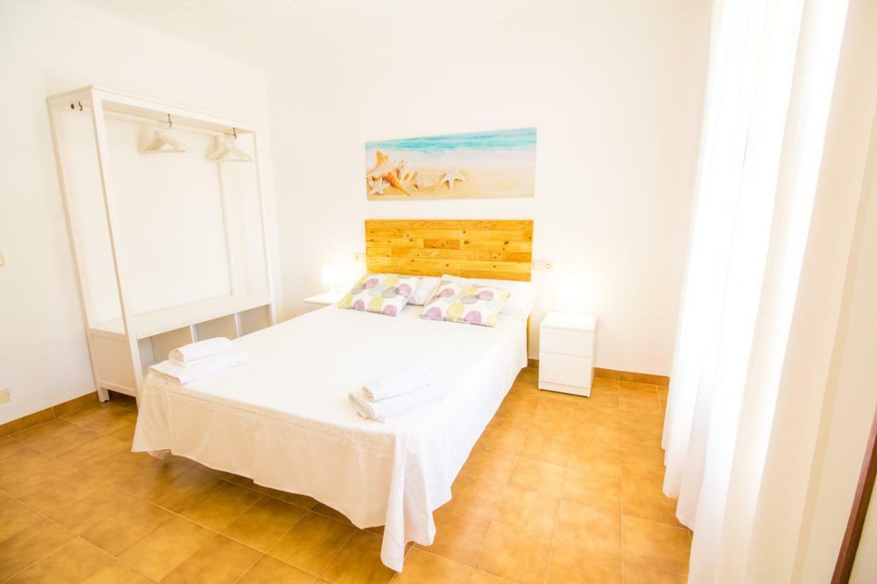 Beautiful Private On The Sea Villa Santanyí